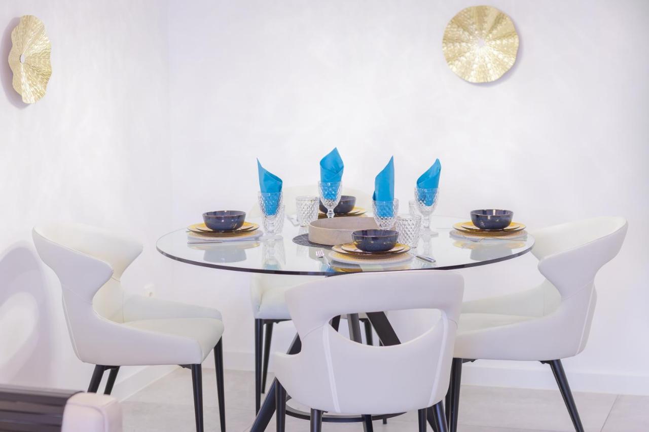 Marbella Luxury Brand New 2-Bedroom Apartment, 3 Min Walk To The Beach! Eksteriør bilde