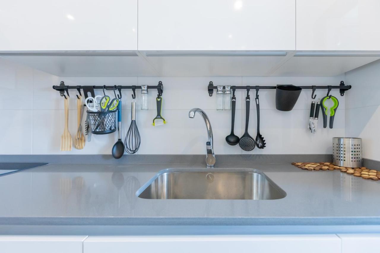 Marbella Luxury Brand New 2-Bedroom Apartment, 3 Min Walk To The Beach! Eksteriør bilde