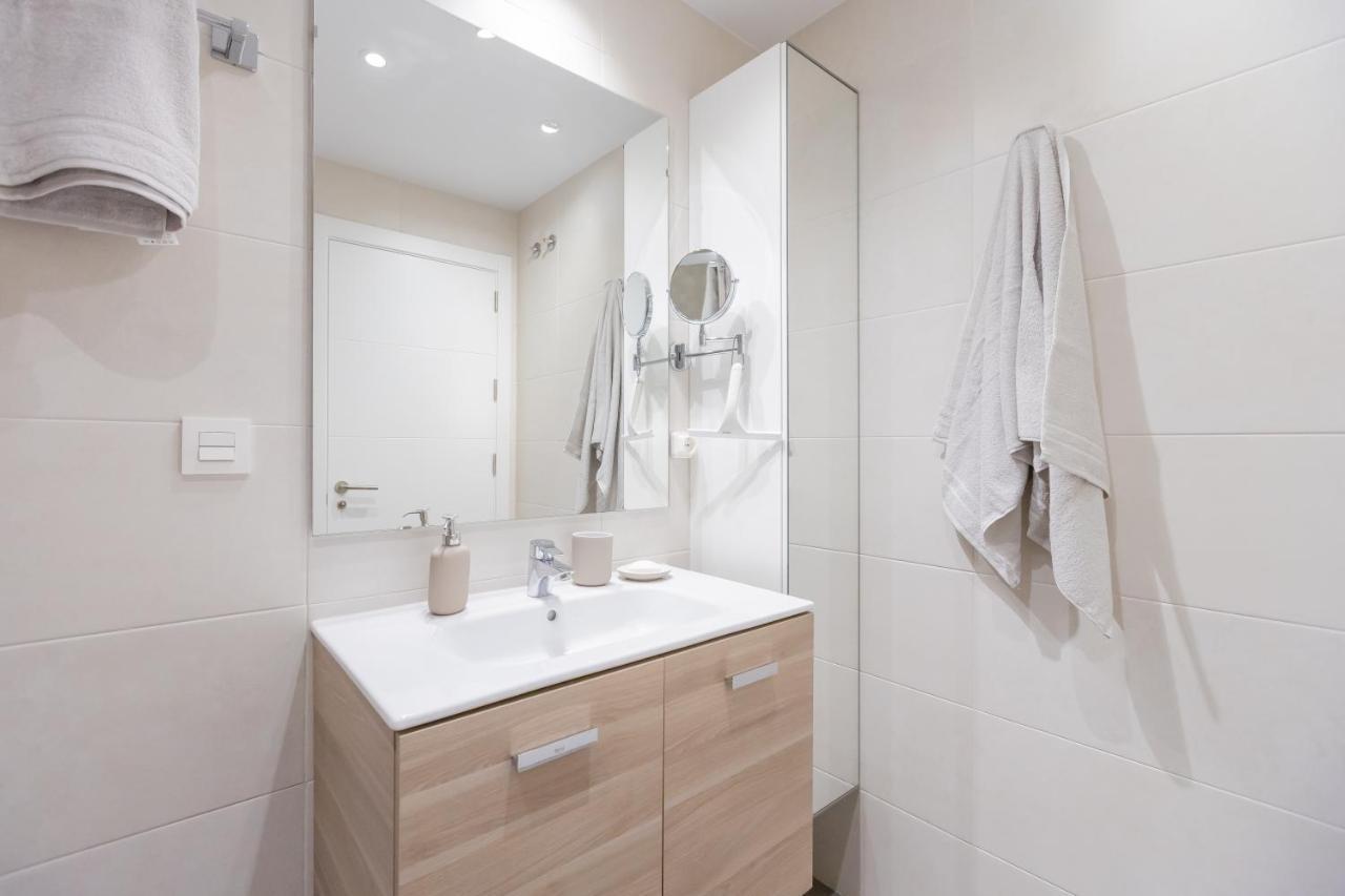 Marbella Luxury Brand New 2-Bedroom Apartment, 3 Min Walk To The Beach! Eksteriør bilde