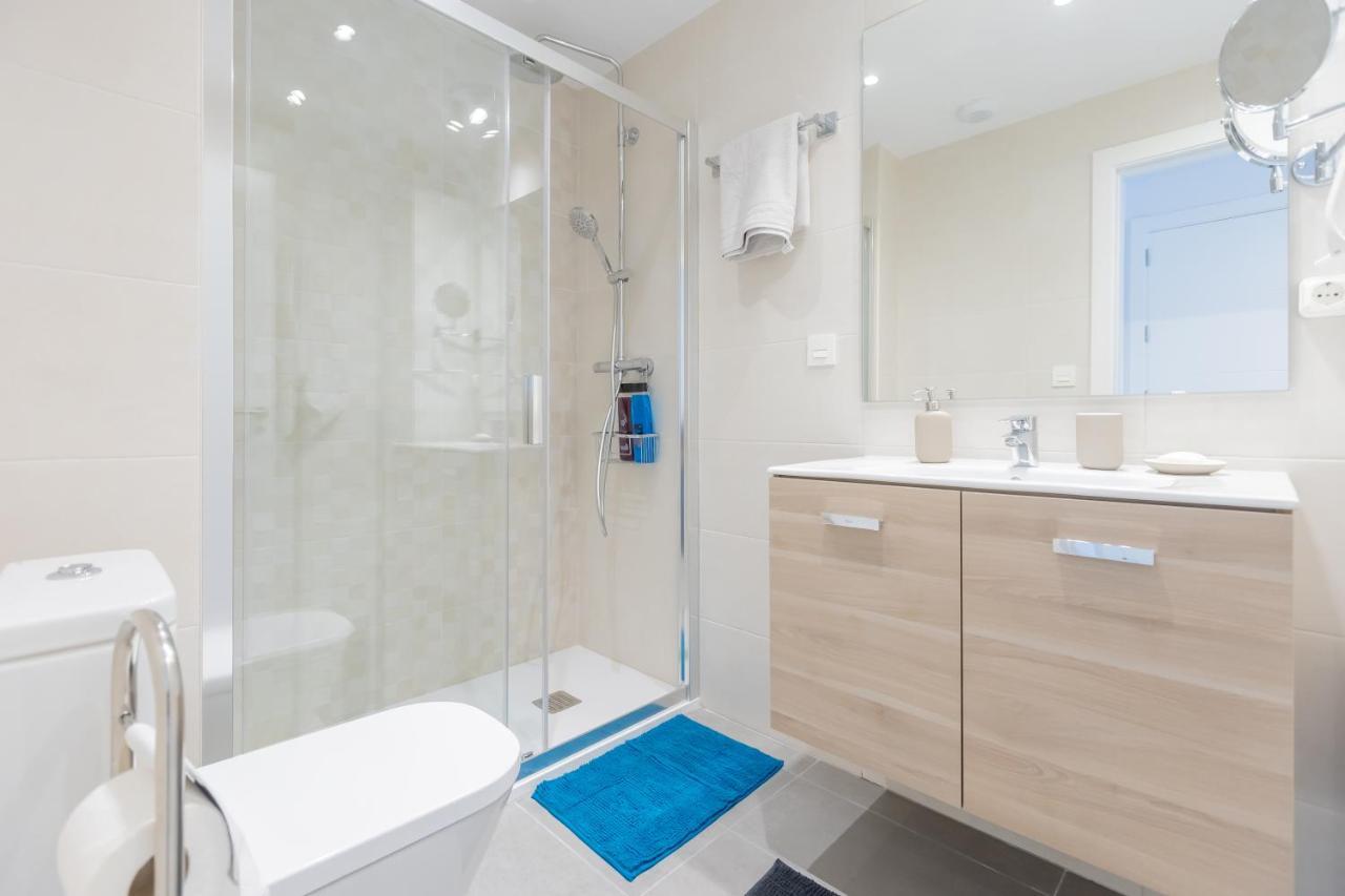 Marbella Luxury Brand New 2-Bedroom Apartment, 3 Min Walk To The Beach! Eksteriør bilde